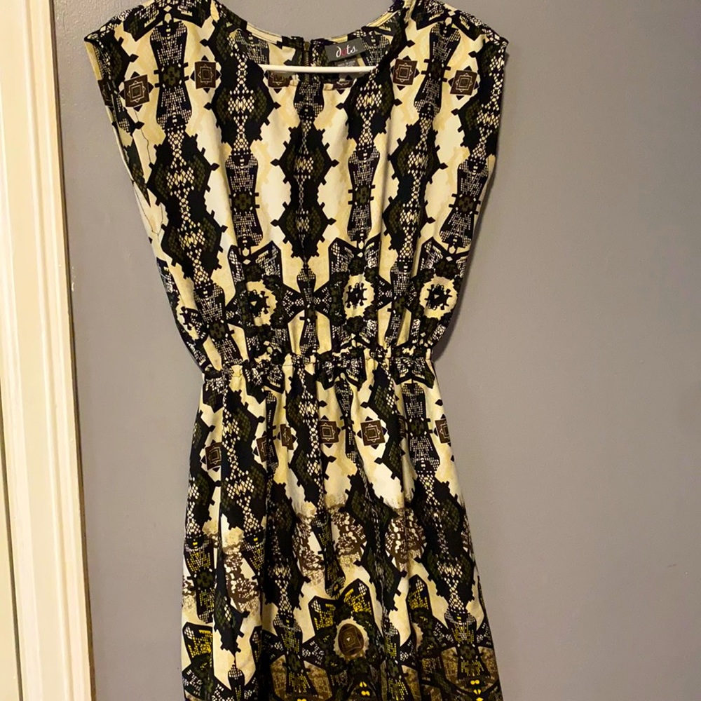 Small dress great condition